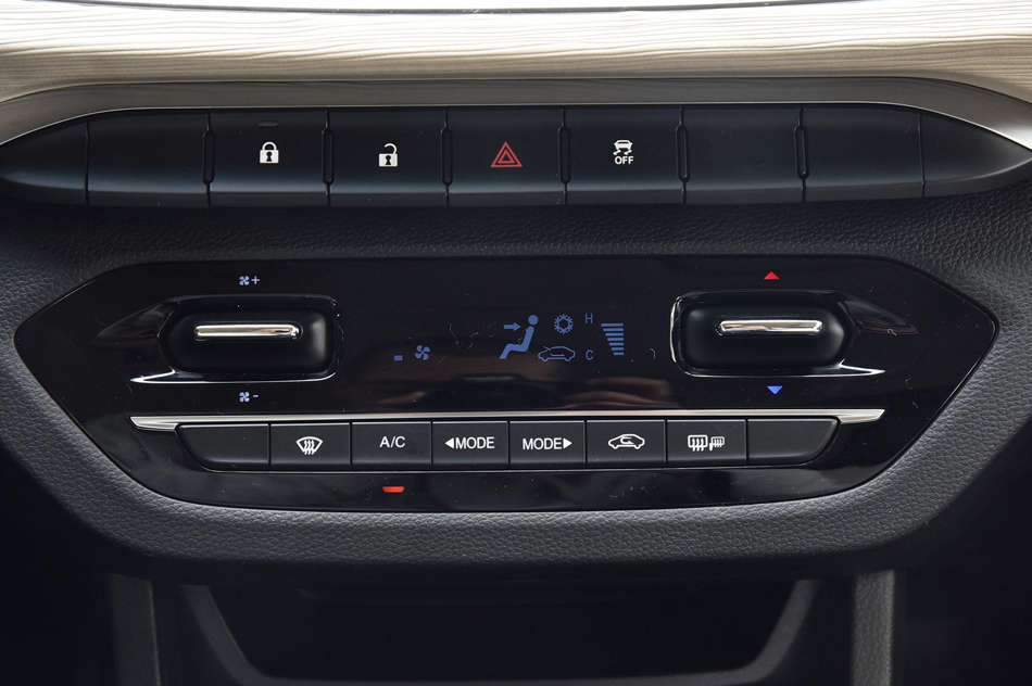 2018款 1.5L 手动豪华型 内饰