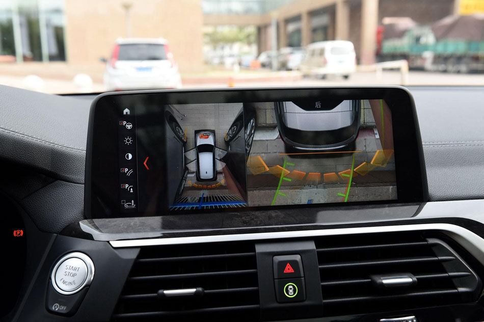 2018款 xDrive25i 豪华套装 内饰