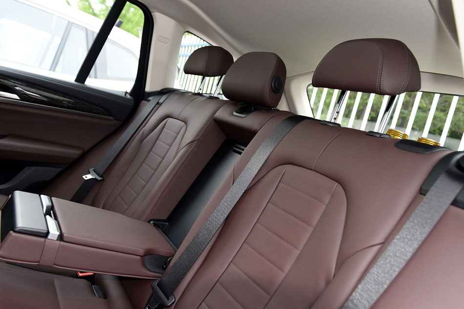 2018 xDrive25i װ οռ