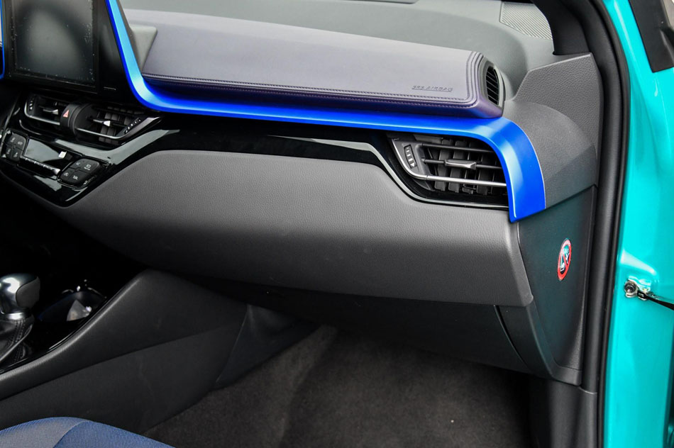 2018款 2.0L 豪华版 内饰