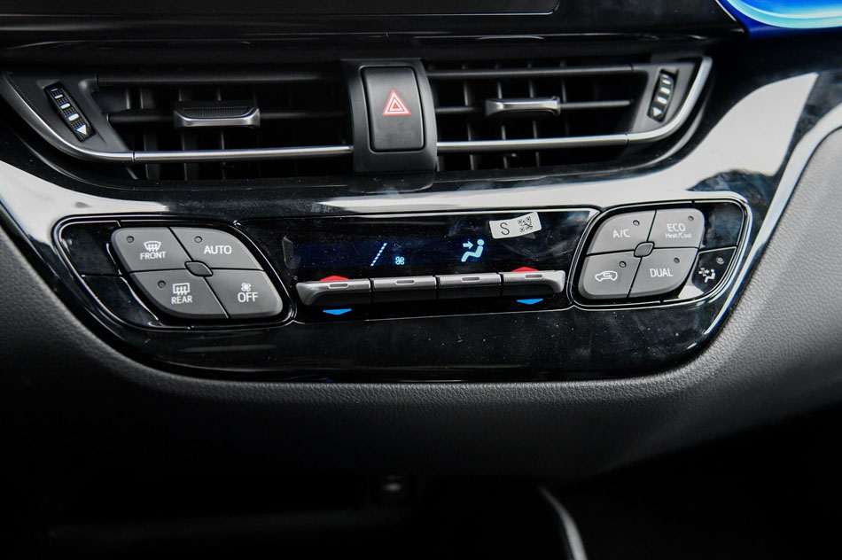 2018款 2.0L 豪华版 内饰