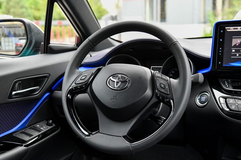 2018款 2.0L 豪华版 内饰