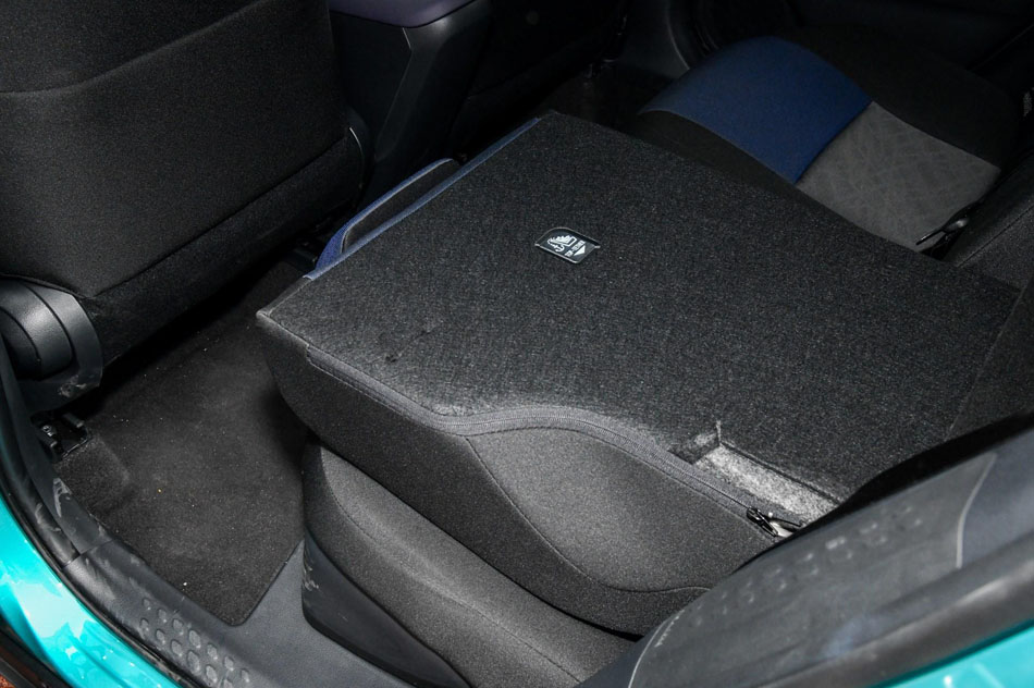 2018款 2.0L 豪华版 座椅空间