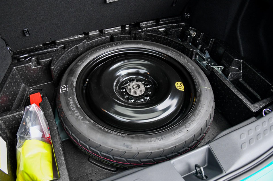 2018款 2.0L 豪华版 细节