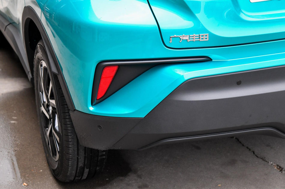 2018款 2.0L 豪华版 细节