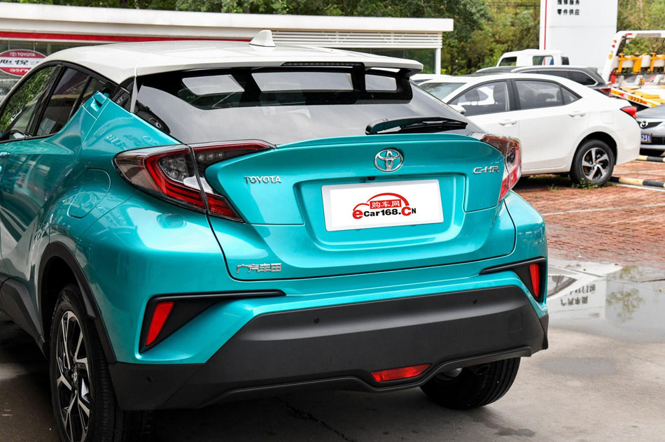 2018款 2.0L 豪华版 细节