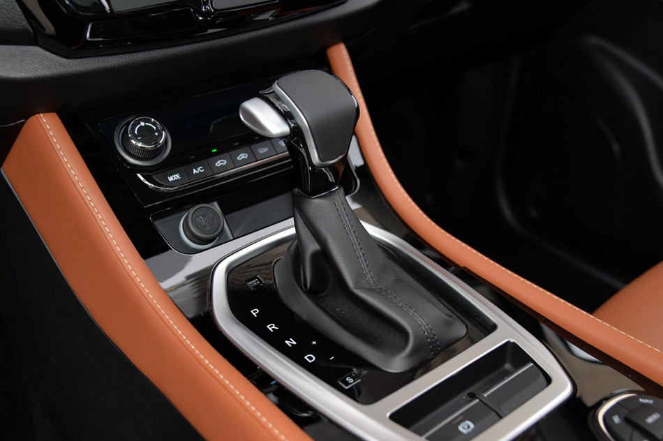 2018款 1.3T CVT豪华型 内饰