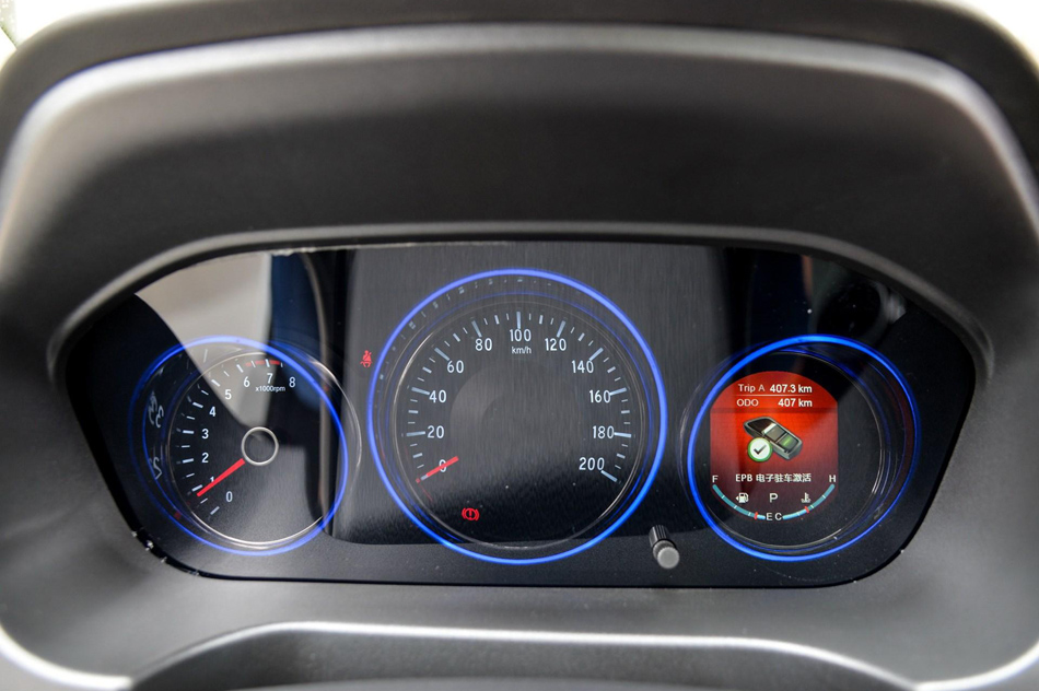 2018款 1.3T CVT豪华型 内饰