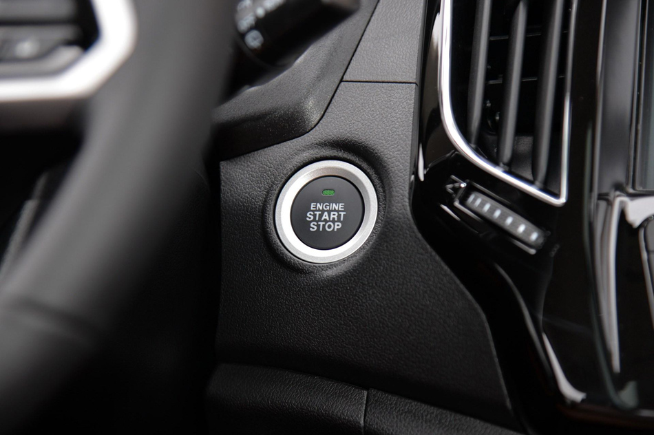 2018款 1.3T CVT豪华型 内饰