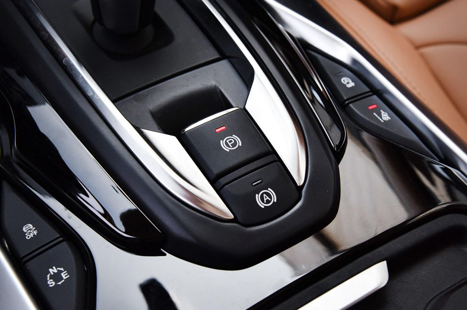 2018款 280T DCT旗舰型 7座 内饰