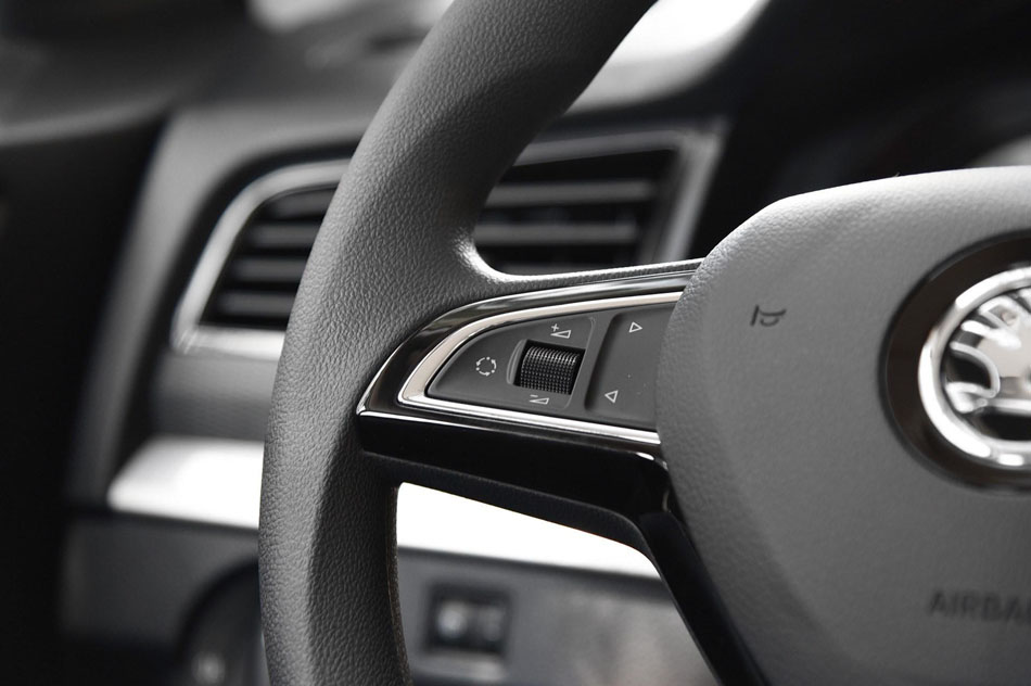 2018款 1.5L 自动标准版 内饰