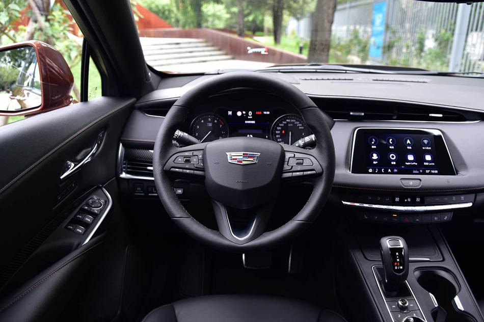 2019款 28T 四驱铂金运动版 内饰