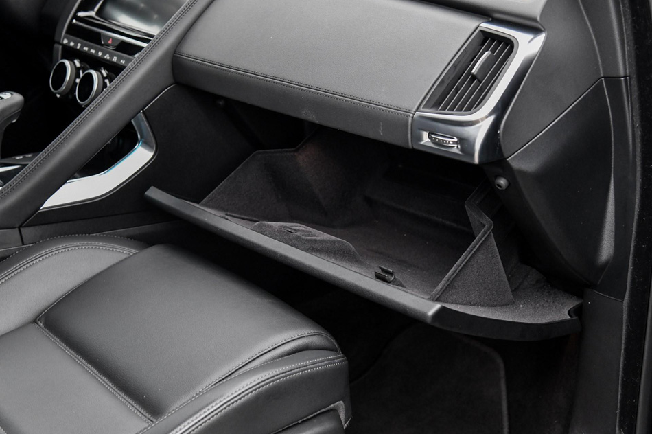 2018款 P250 SE 内饰