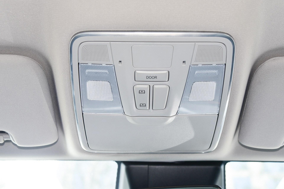 2018款 1.6L GDI 自动锐潮型 座椅空间