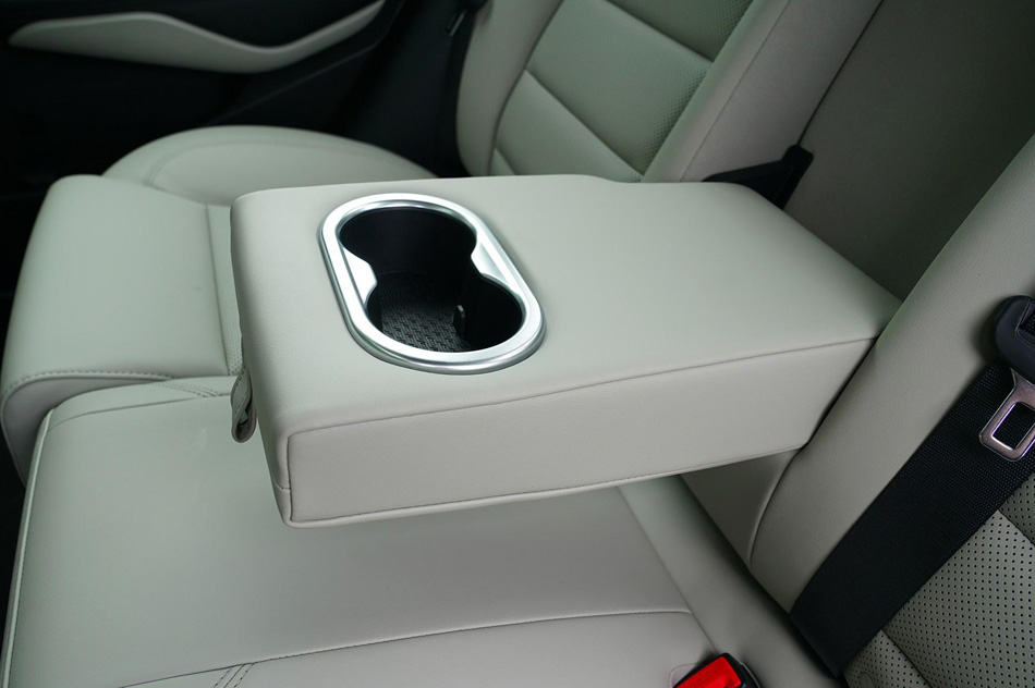 2018款 200T DCT缤耀版 座椅空间