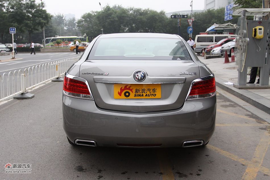 新君越外观整体