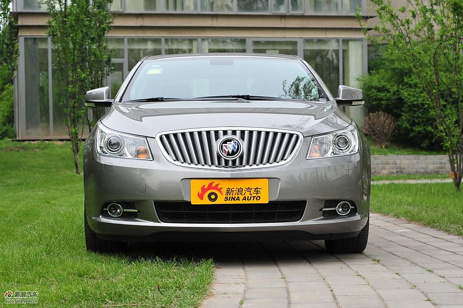 新君越2.0T外观实拍图