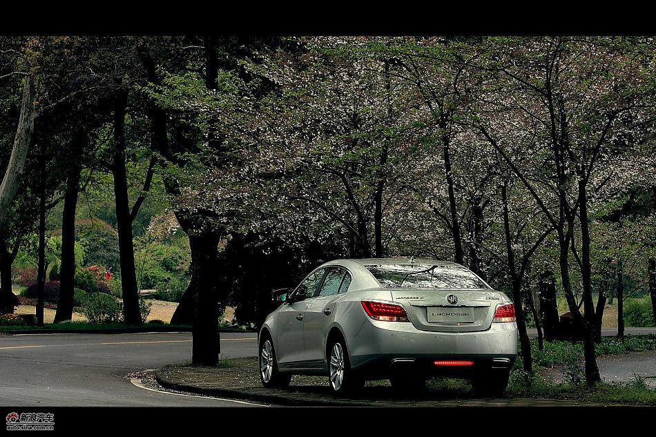 新君越2.0T试车精美图集