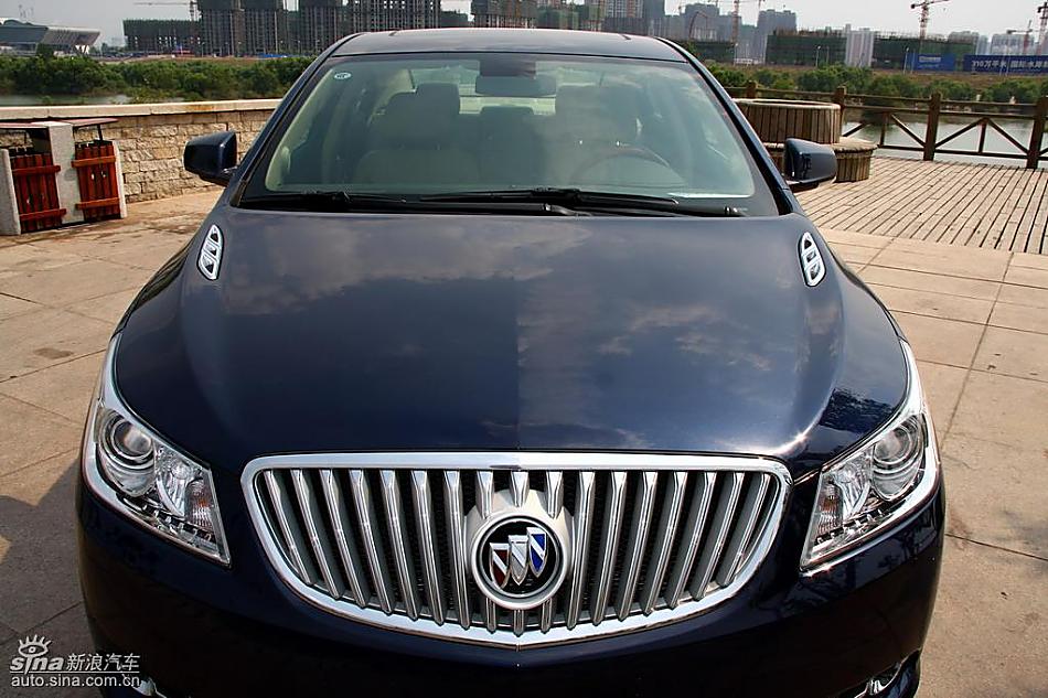 别克新君越试驾实拍图外观