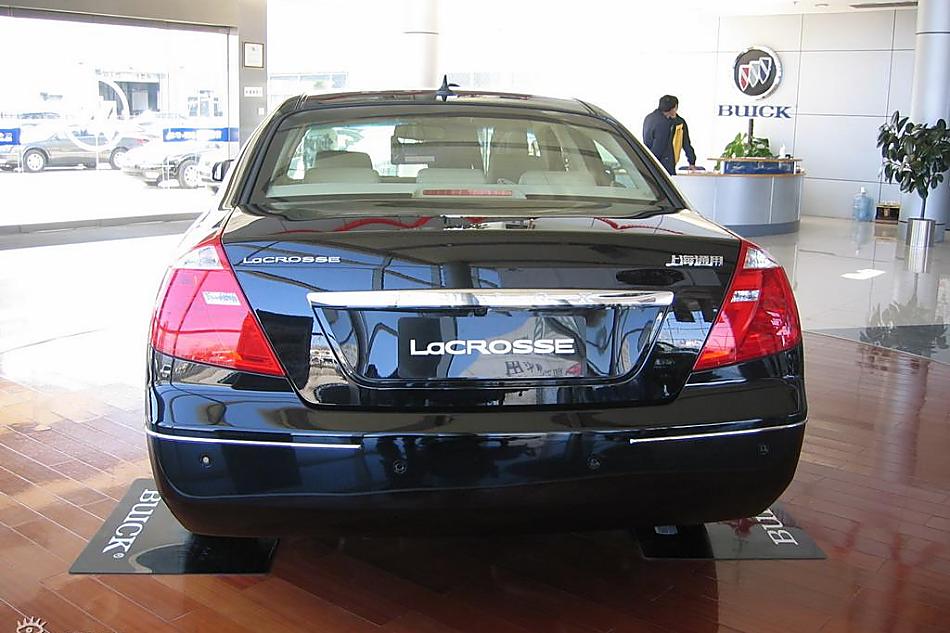 08款别克君越到店实拍