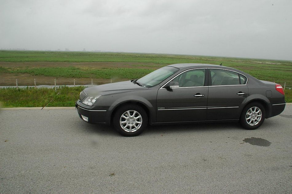 试驾别克君越混合动力版实拍图