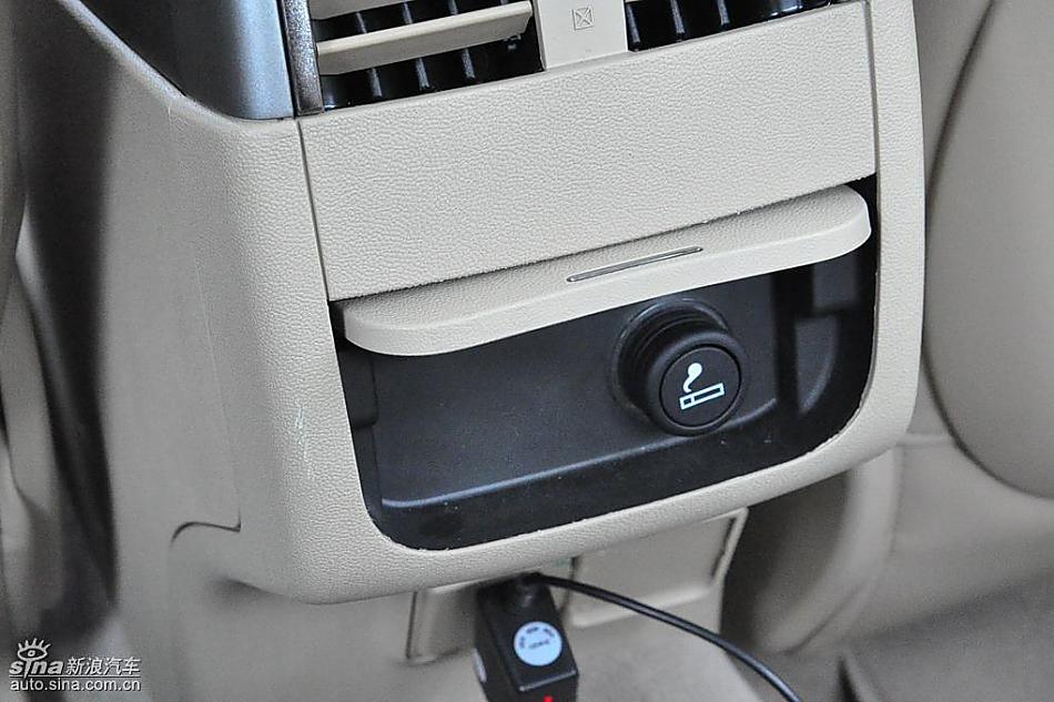 上海通用别克新君越试车实拍图 内饰