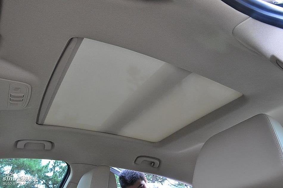 上海通用别克新君越试车实拍图 内饰