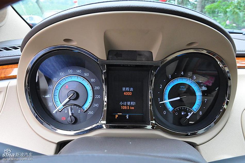 上海通用别克新君越试车实拍图 内饰