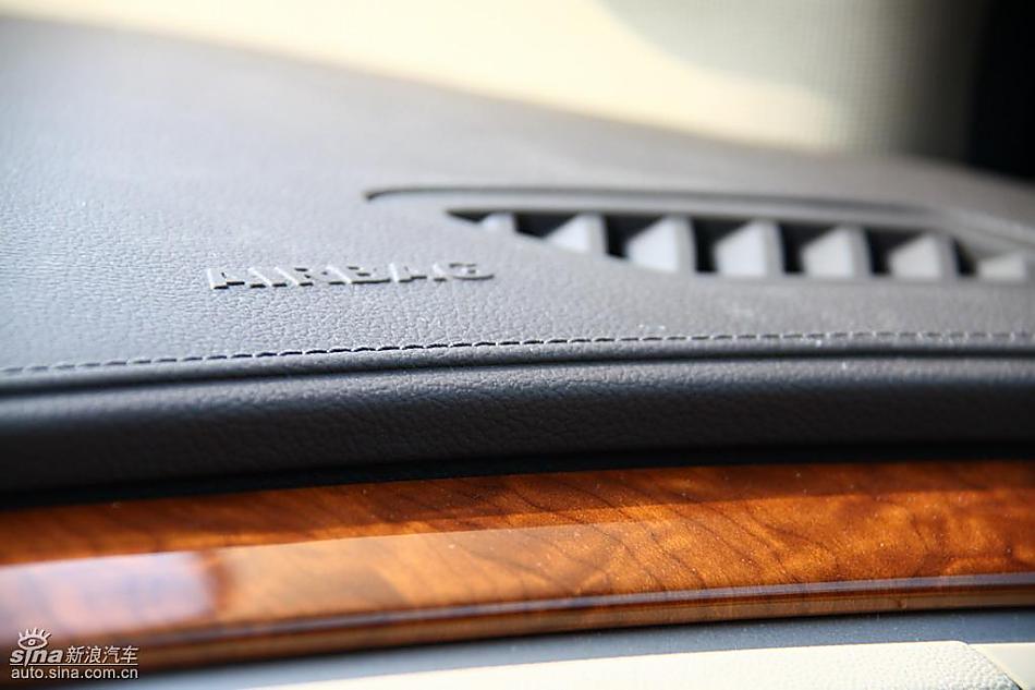 别克新君越试驾实拍图内饰