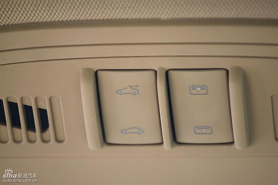 别克新君越试驾实拍图内饰