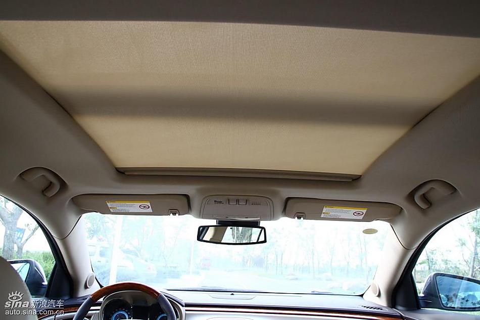 别克新君越试驾实拍图发动机与其他