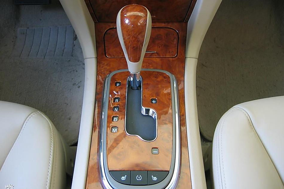 08款别克君越到店实拍