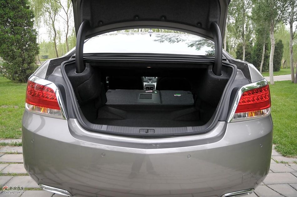 别克新君越2.0T实拍