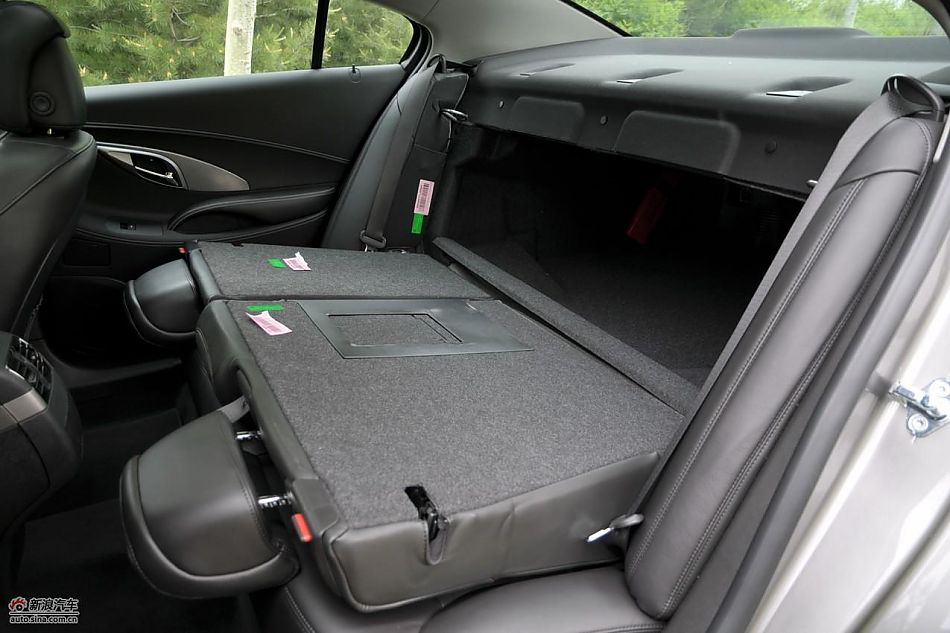 别克新君越2.0T实拍