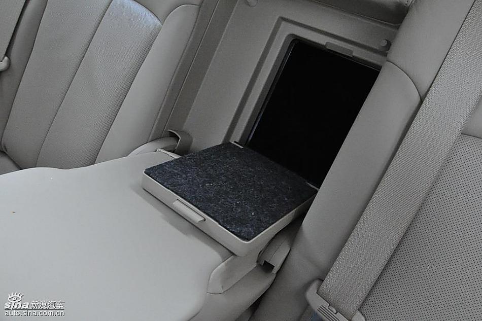 上海通用别克新君越试车实拍图 内饰