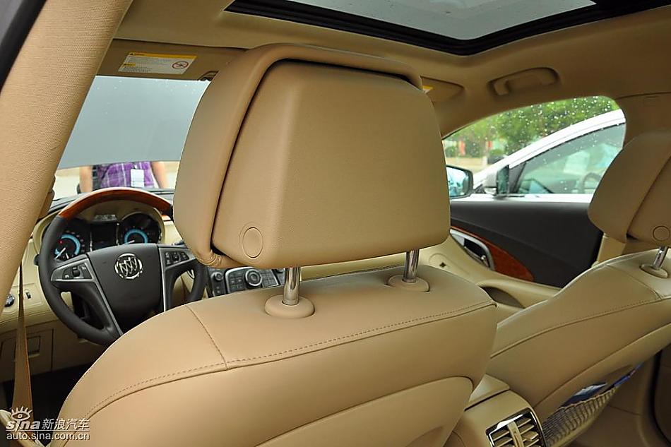 上海通用别克新君越试车实拍图 内饰