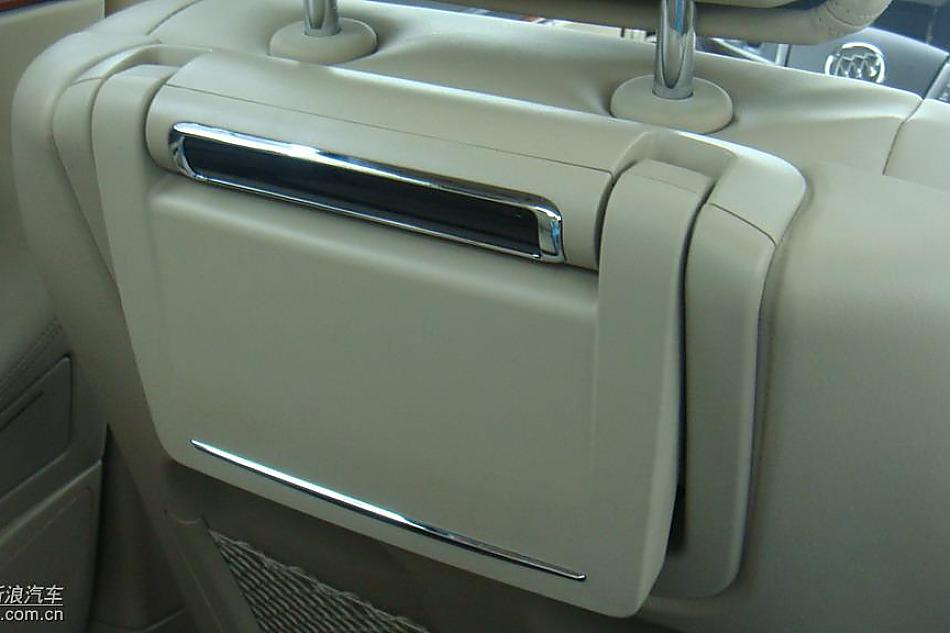 别克新君越到店实拍-内饰