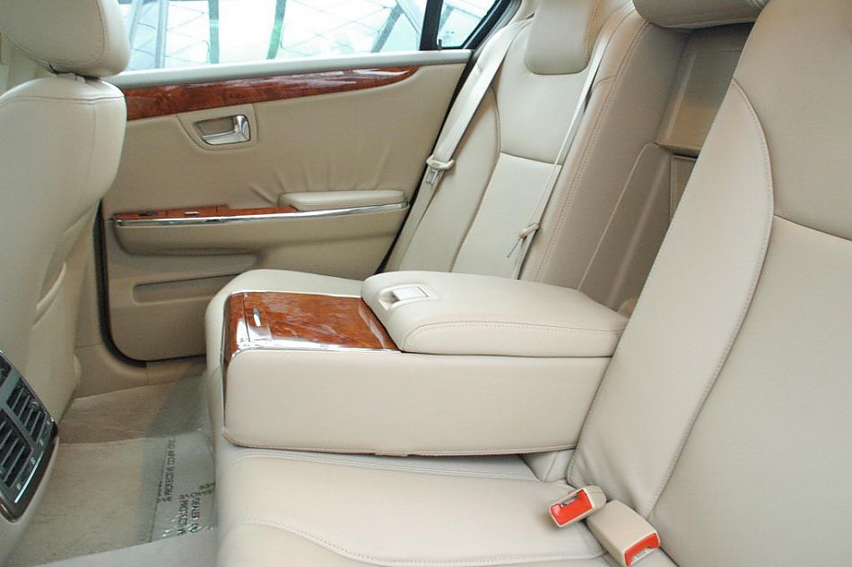 试驾混合动力版君越实拍图