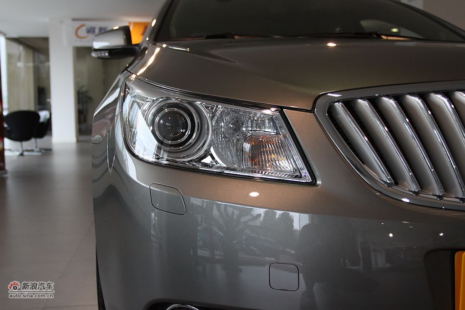 新君越外观细节