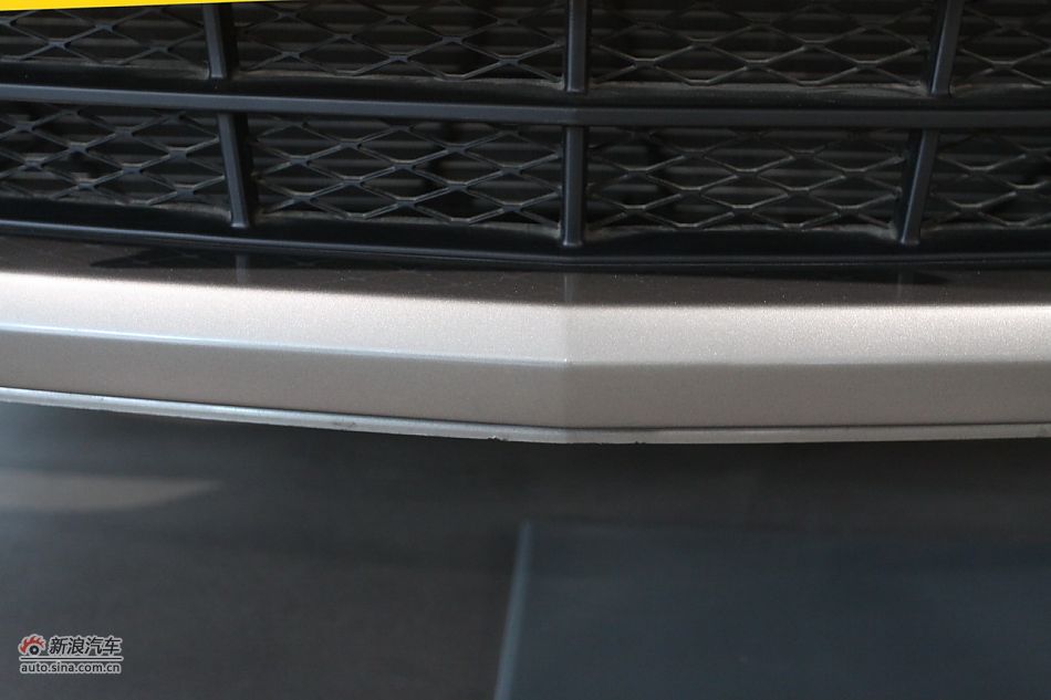 新君越外观细节