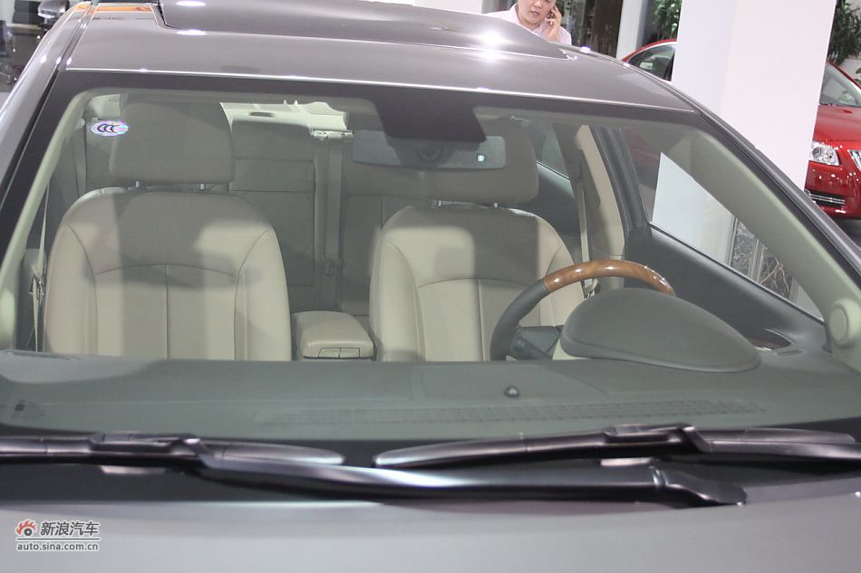 新君越外观细节