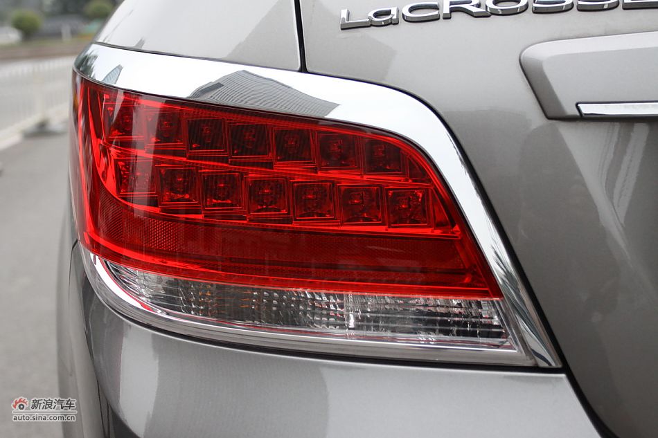 新君越外观细节