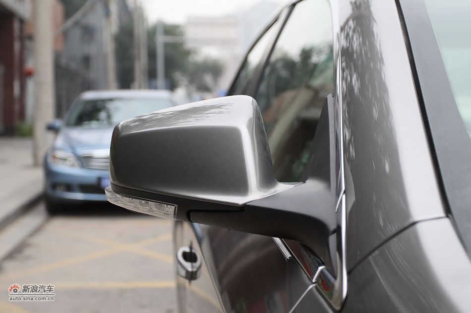 新君越外观细节