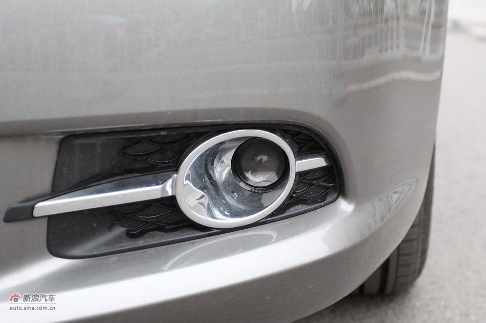 新君越外观细节