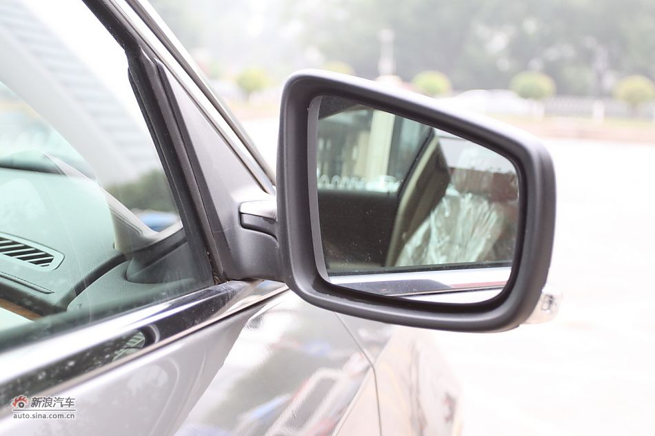 新君越外观细节