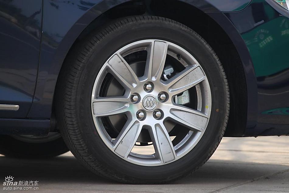 别克新君越试驾实拍图外观