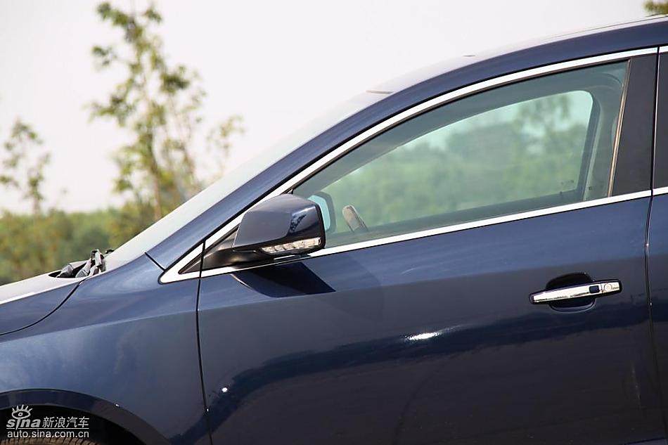 别克新君越试驾实拍图外观