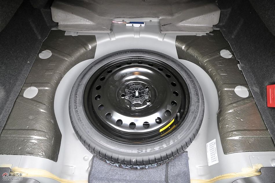 别克新君越2.0T实拍