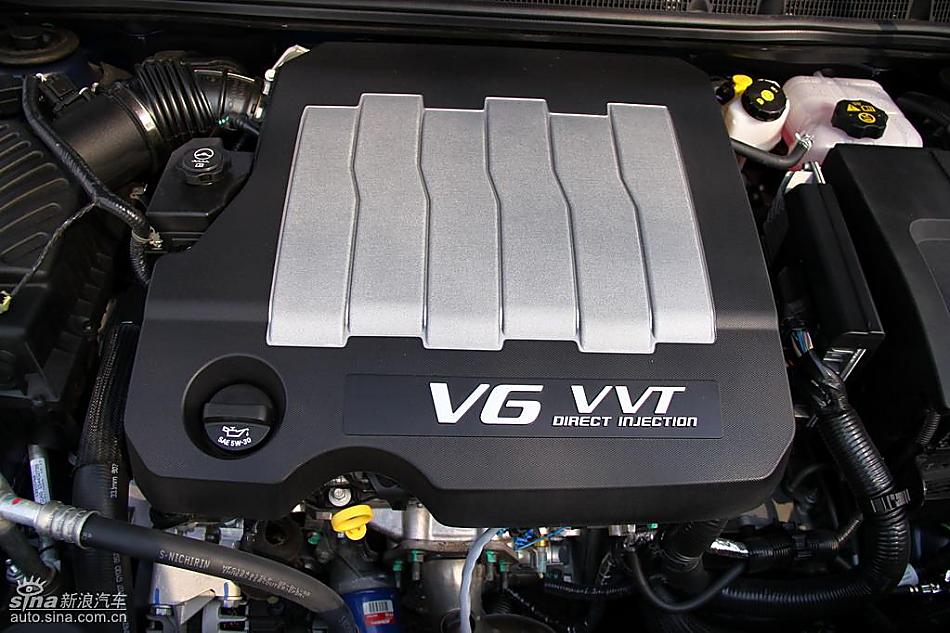 别克新君越试驾实拍图发动机与其他