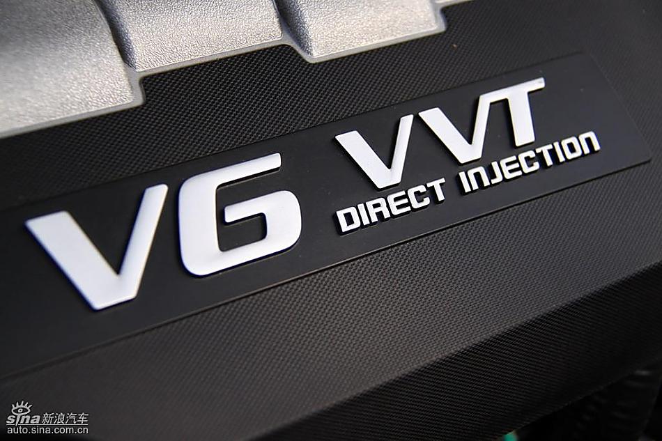 别克新君越试驾实拍图发动机与其他